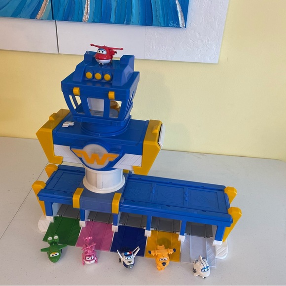 Super wings set toys preowned - Picture 4 of 9